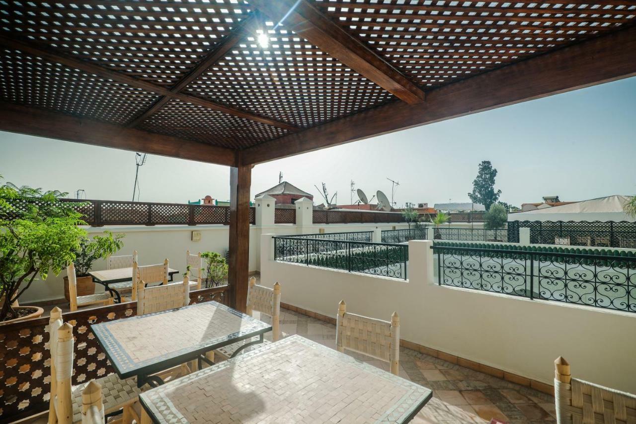 Casa de hóspedes Nayanour 2*
